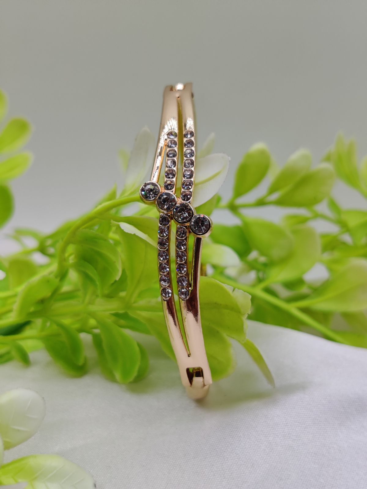 Imported Dazzling Crossed Crystal Adjustable Bracelet