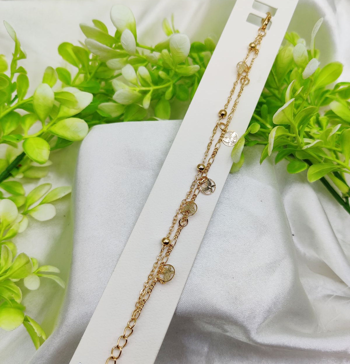 Imported Delicate Gold-Plated Double Layer Adjustable Bracelet with Leaf Charms